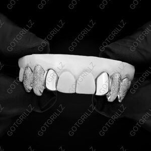 White Gold Curved Wolf Fangs With Diamond Dust Top Grillz